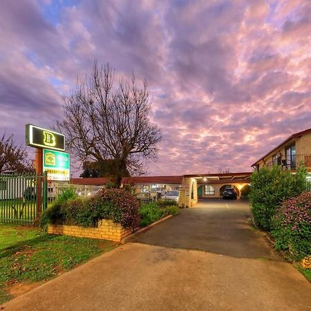 Forest Lodge Motor Inn & Restaurant Даббо Экстерьер фото